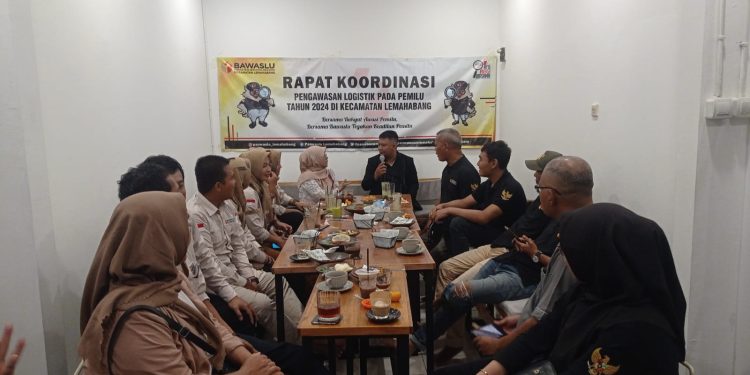 Panwascam Lemahabang, Perketat Pengawasan Distribusi Logistik Pemilu