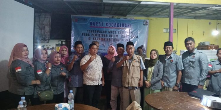 Panwascam Gunungjati Gelar Rakor Pengawasan Kampanye
