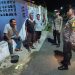 Sambangi Pos Siskamling, Polsek Lemahabang Sosialisasikan Pemilu 2024 Aman Dan Damai