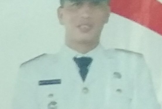 Camat Gabus wetan , Drs , Muhtarom, Sukses .