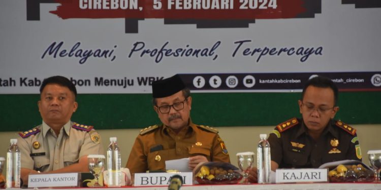 Bupati Cirebon Imron Berikan Apresiasi Kepada BPN Terkait Program PTSL Tahun 2024.