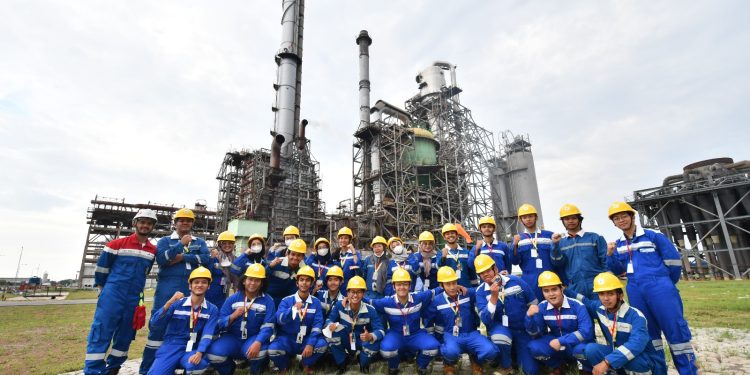 Mahasiwa Teknik Kimia Universitas Diponegoro Lakukan Kunjungan Studi ke RU VI Balongan 