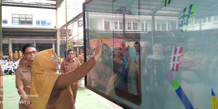 Disdik Kota Cirebon Launching Video Cirebon Viral di SMP Negeri 1