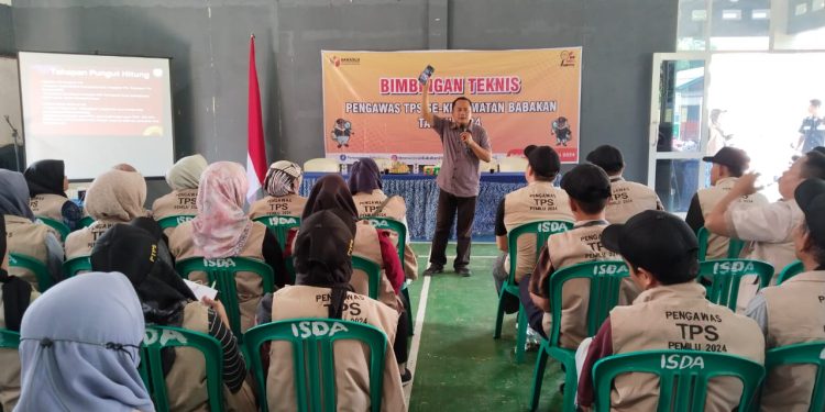 Masa Tenang Pemilu, Panwascam Babakan Gencarkan Penurunan APK dan Patroli Cegah Pelanggaran