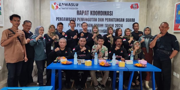 Panwascam Tengahtani Mendorong Kewaspadaan PTPS untuk Pemilu yang Aman dan Lancar