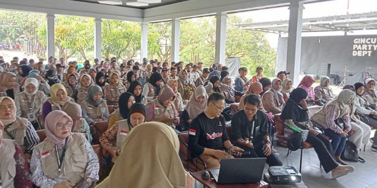 Pengawasan Pemungutan dan Perhitungan Suara Oleh Panwascam Sedong: Menjaga Keberlangsungan Pemilu 2024