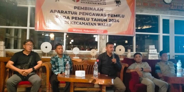 Masa Tenang Pemilu, Panwascam Waled Tegaskan Melarang APK Masih Terpasang