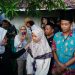 Bupati Nina Takziah ke Rumah Duka Tiga Pelajar Meninggal