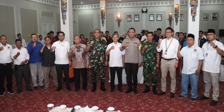 AKBP M. Rano Hadiyanto Hadiri Peringatan Hari Pers Nasional 2024 di Balai Kota Cirebon