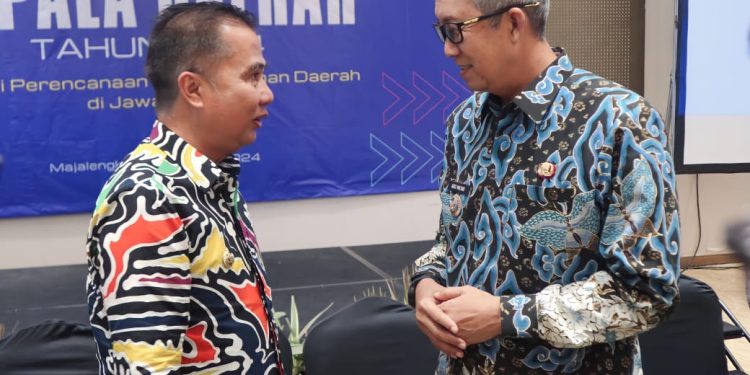 Pj Wali Kota Cirebon Beraksi di Rapat Koordinasi Kepala Daerah Jawa Barat 2024