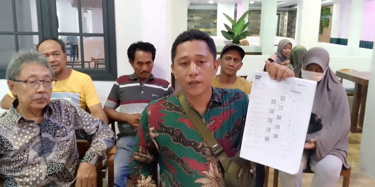 Skandal Bansos di Desa Purwawinangun: Puluhan Warga Jadi Korban Pencatutan Nama