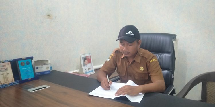 Apendi Kuwu Desa Slangit, Siap Jadikan Desa Slangit Menjadi Desa Yang Maju dan Masyarakatnya Sejahtera 