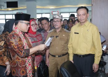 Bupati Cirebon Bergerak Cepat: Dorong Transformasi Layanan Publik di Mal Baru
