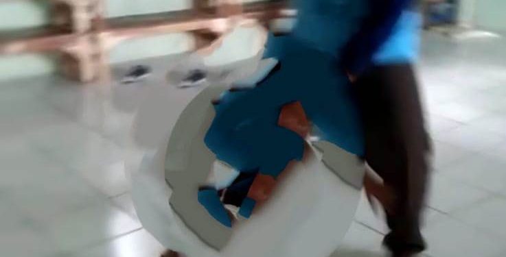 Viral di Medsos, Murid SD di Indramayu Korban Bullying Pasrah Ditelanjangi dan Ditendang Teman Kelasnya