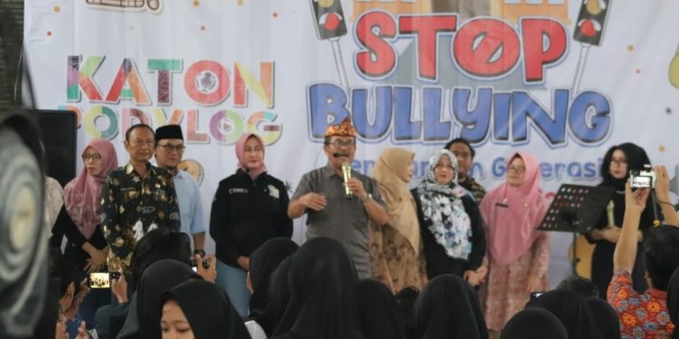 Perundungan di Kabupaten Cirebon Mengundang Keprihatinan, Bupati Imron : Stop Bullying