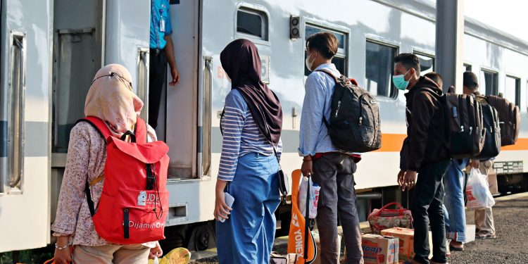 Tiket KA Tambahan Lebaran Sudah Dapat Dipesan, Catat Tanggalnya
