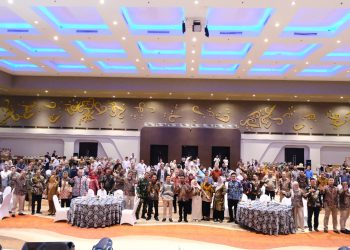 Tax Gathering : Kanwil DJP Jawa Barat II Beri Penghargaan Untuk 44 Wajib Pajak