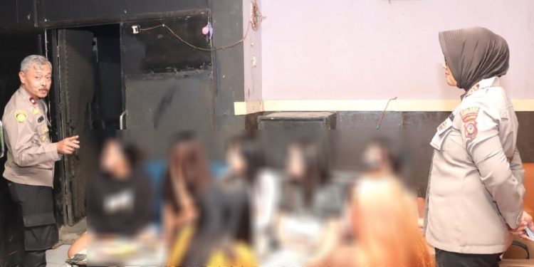 Nekad Buka di Bulan Ramadhan, Tujuh Pemandu Lagu dan Pria Hidung Belang Diamankan Polisi