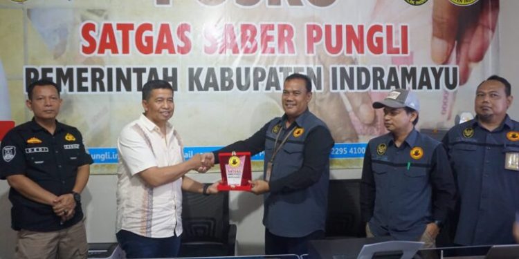 Saber Pungli Indramayu Terima Kunjungan Studi Tiru Pungli Kabupaten Bekasi