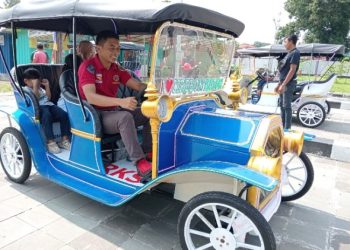 Bangkitkan Wisatan Lokal dan Tingkatkan Pendapatan Daerah Melalui Rekreasi Kereta Kencana Listrik Di Taman Parkir Sumber
