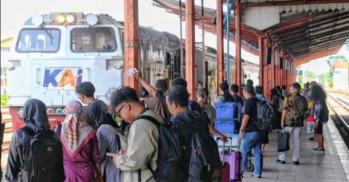 Lonjakan Arus Balik Lebaran 2024 di Daop 3 Cirebon