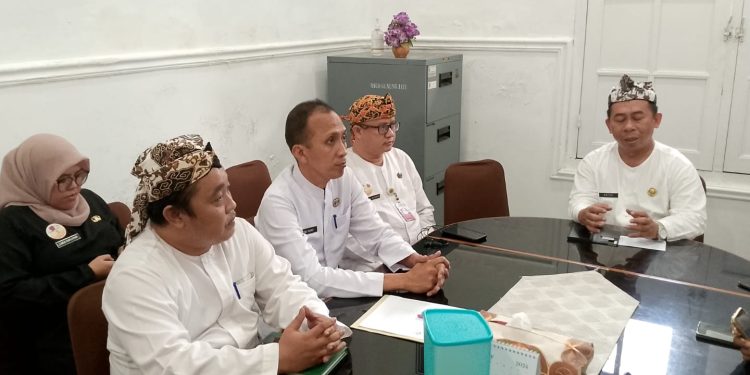 Antrian Panjang di RSD Gunung Jati Cirebon, Begini Kata dr Katibi 