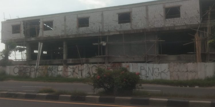 “Kontroversi Pembangunan Rumah Sakit Dedy Jaya: Aktivis Minta Tindakan Tegas”