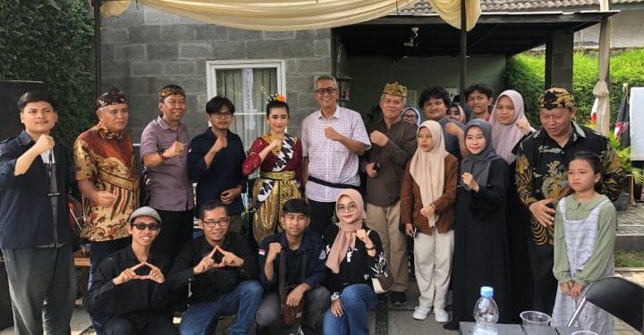 Payung Suci: Merajut Toleransi dan Kemajuan dalam Acara Halalbihalal di Kota Cirebon