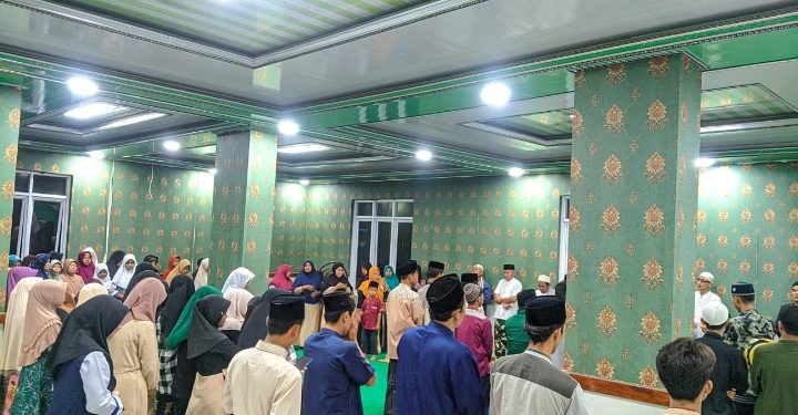 MCTB Eksis Adakan Pengajian Rutin di Desa Cilengkrang