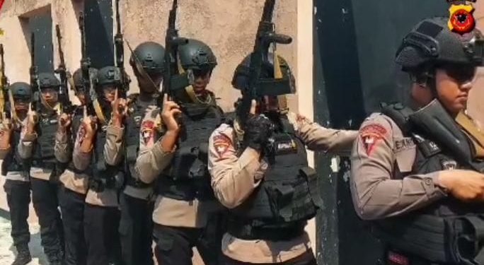Brimob Kompi 1 Yon C Pelopor Latihan Urban Warfare 