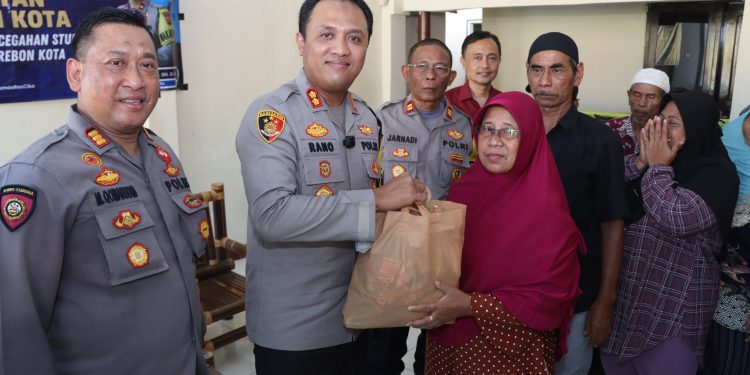 Bakti Kesehatan Kapolres Cirebon Kota: Pencegahan Stunting dan Dukungan Masyarakat Gunung Jati