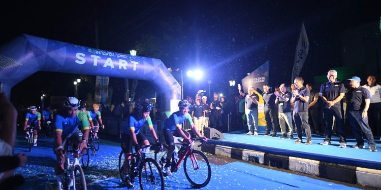 CYCLING DE JABAR 2024, Pj Gubernur Jabar Ajak Pesepeda Jadi Agen Pariwisata Jabar