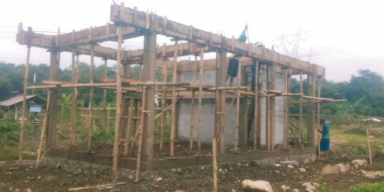 Membangun Saung Tani, Pemdes Greged Alokasikan DD Tahun 2024