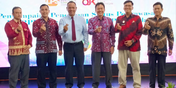 Bupati Nina Agustina Selamatkan PT. BPR Indramayu Jabar Menjadi Bank Kondisi Normal