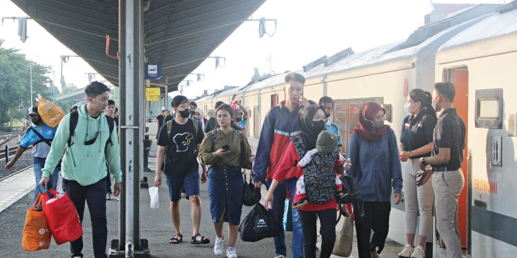 Per 1 Juni, Pengembalian Dana Pembatalan Tiket KA Antar Kota Menjadi Maksimal 7 Hari