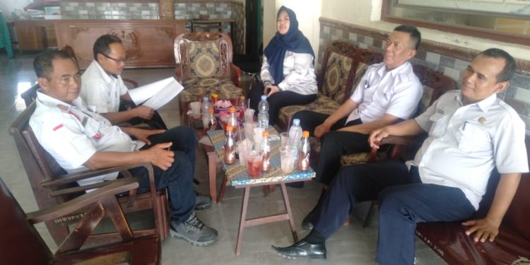 Tim Kecamatan Klangenan Laksanakan Monev Kinerja Pemerintah Desa Tahun Anggaran 2024