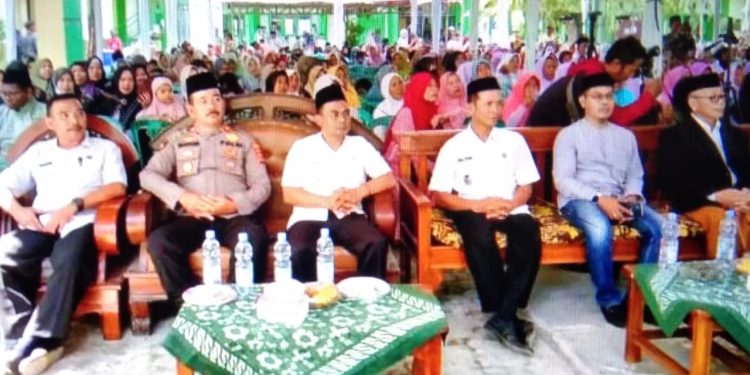 Bupati indramayu Kunjungi Tabliqh Akbar Di Bongas