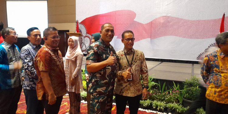 Dandim 0614/Kota Cirebon Hadiri Pengukuhan Kepala OJK Cirebon