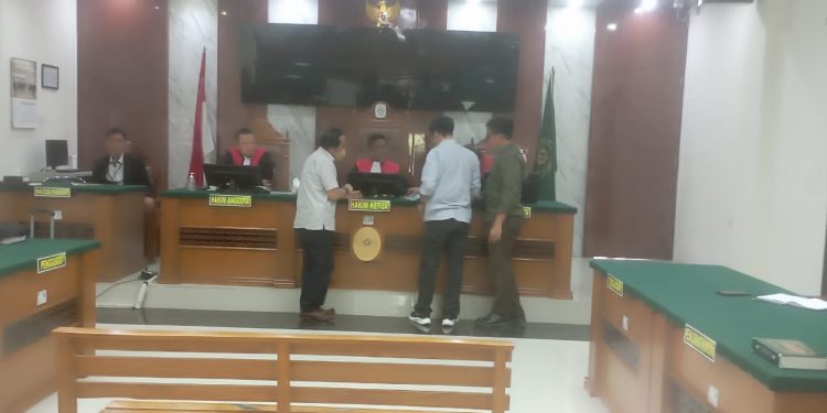 Sidang Gugatan Dadang M Hasbi Lawan Kejaksaan Negeri Sumber Ditunda Lagi