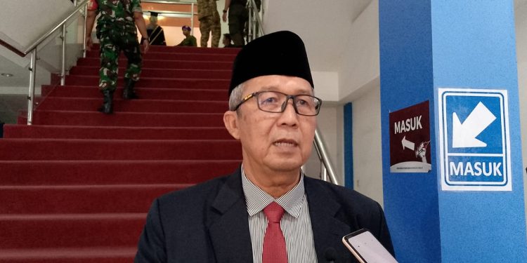 Pemkot Cirebon Ambil Langkah Tegas Atasi Kabel Udara Merayap: Peraturan Baru Menanti Implementasi