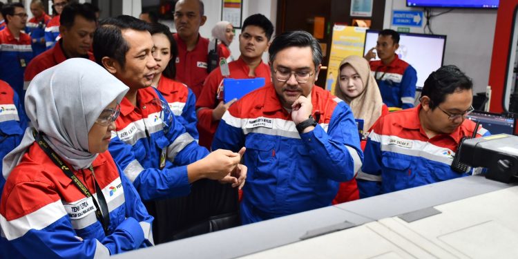 Kunjungi Kilang Balongan, Komisaris: Pencapaian Profit Harus Utamakan Aspek Safety