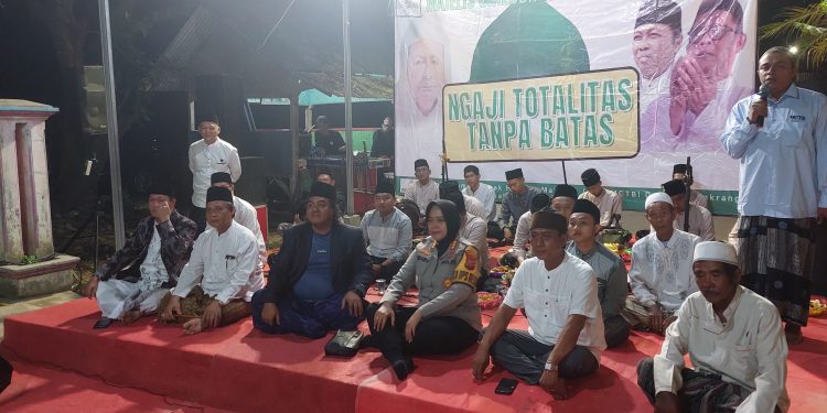 Kapolresta Kombespol Sumarni SIK SH MH Kunjungi Majelis Cirebon Timur Bersholawat ( MCTB) di Sambut Meriah Dan Hikmat