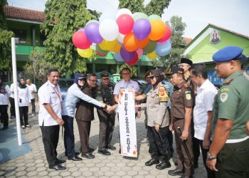 Pj Bupati Cirebon Pastikan PPDB Dilaksanakan Secara Transparan dan Akuntabel.