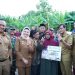 Bupati Tinjau Rumah Roboh Akibat Angin Kencang