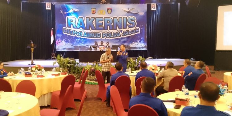 Peningkatan Keterampilan Komunikasi, Ditpolairud Polda Jabar Gandeng Dr Aqua Dwipayana 