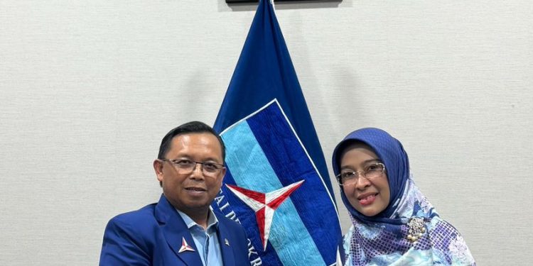 Mantan Wakil Bupati Cirebon Mendapat Mandat Baru dari DPP Partai Demokrat