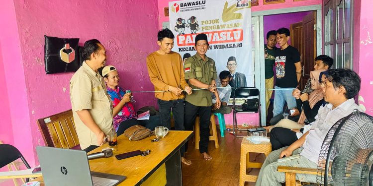 Serentak, Panwascam di Indramayu Launching Pojok Pengawasan Pilkada 2024
