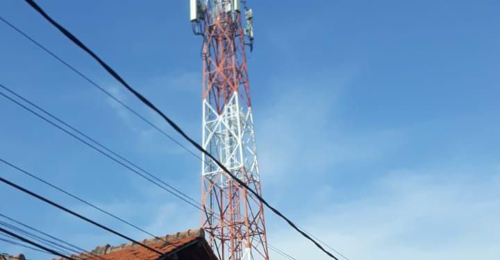 Terjadi Polemik, Kuwu Hatikah Pastikan Belum Tandatangani Perpanjangan Kontrak Tower BTS