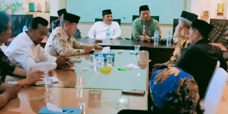 Silaturahim Ke PCNU, Kang Suharso Mantapkan Diri di Pilbup Cirebon 2024