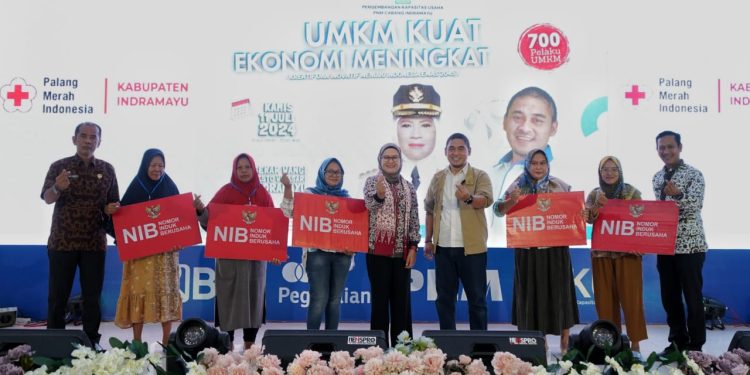 Ikuti Pelatihan Kapasitas Usaha, Bupati Nina Agustina Selalu Dukung UMKM Indramayu 
